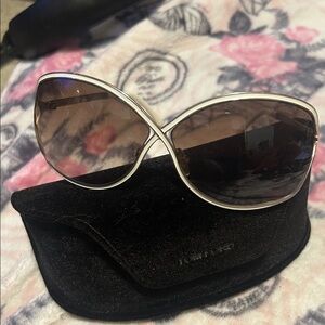 Tom ford Sunglasses with Black Case